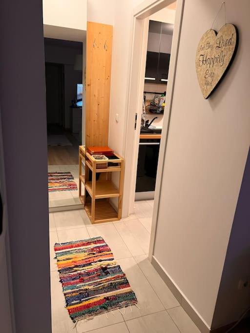 Modern & Cozy 2 Rooms Apartment Bukarest Eksteriør billede